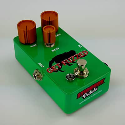 Stumpbox Pedals GET FUZZED Gold Knob Fuzz image 4