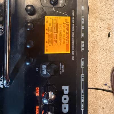 Line 6 POD X3 Live Multi-Effect and Amp Modeler 2007 - 2011 - Black image 5