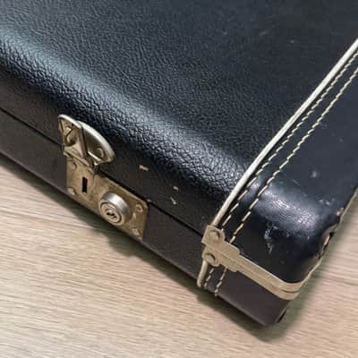 Rickenbacker 360 hardshell case - 1970s / 1980s image 5