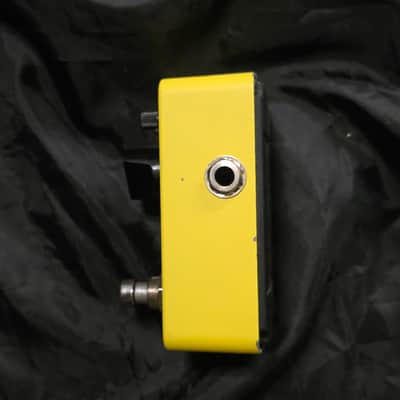 Donner Yellow Fall Analog Delay 2010s - Yellow image 4