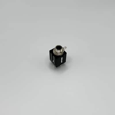 Jack - Korg PE-1000 PE-2000 MS-20 MS-10 VC-10 PS-3100 PS-3200 PS-3300 Delta MonoPoly Sigma PolySix Trident