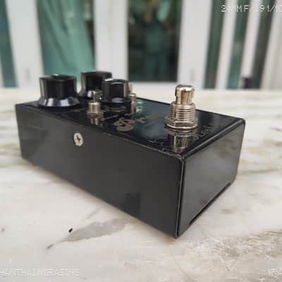 3Leaf Audio Proton MK2 2012 - Metallic Gold Over Black image 3