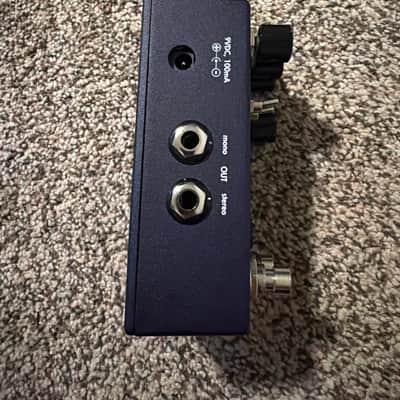 Walrus Audio Julianna Deluxe Chorus / Vibrato 2020 - Present - Blue image 4