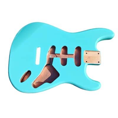 Daphne Blue Nitro Strat Style body image 2