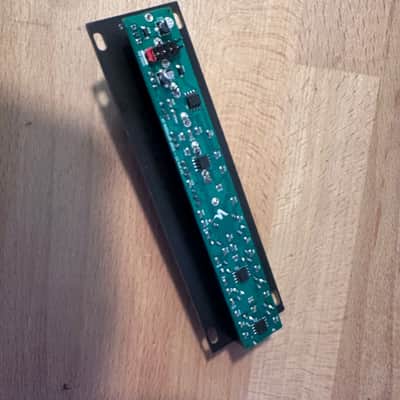 MIA 1U - 2x2 Eurorack MIXER + FADER Intellijel Format - Black & Gold Panel image 4