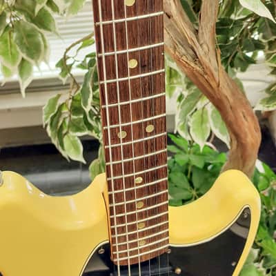 Fender Musicmaster Vintage Electric Guitar with Rosewood Fretboard 1976 - Olympic White image 6