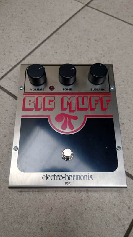 Electro-Harmonix Big Muff Pi 2000 - Present - Silver / Black / Red image 1
