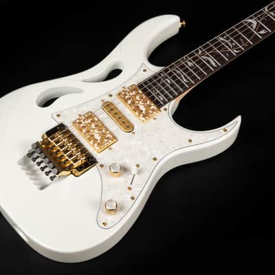 2024 Ibanez PIA3761-SLW Steve Vai Signature - Stallion White | Japan HSH DiMarzio Pickups Stainless Steel Frets Double Locking Tremolo 3.53kg | CoA OHSC image 6