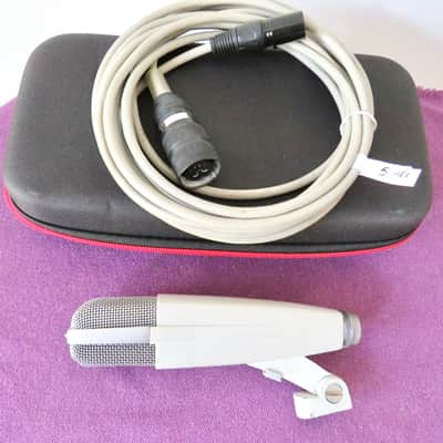 Sennheiser MD 421-2 Cardioid Dynamic Microphone with script logo Bild 2