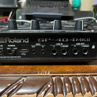 Roland SP-404MkII 2021 - Present - Gray with deck saver! image 3