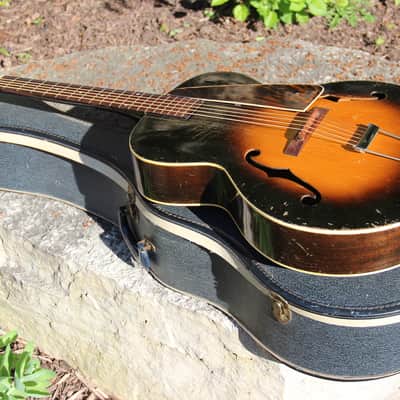 Gibson Built Old Kraftsman  Archtop Acoustic guitar 1930's Sunburst image 3