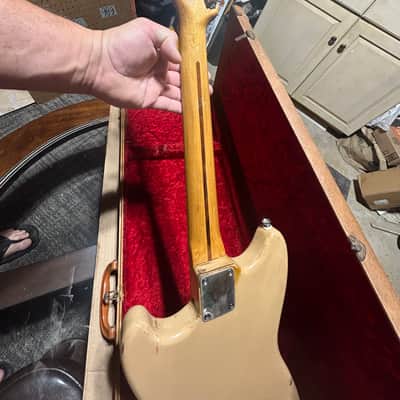 Fender Musicmaster 1957 (modified)- Desert Sand image 3