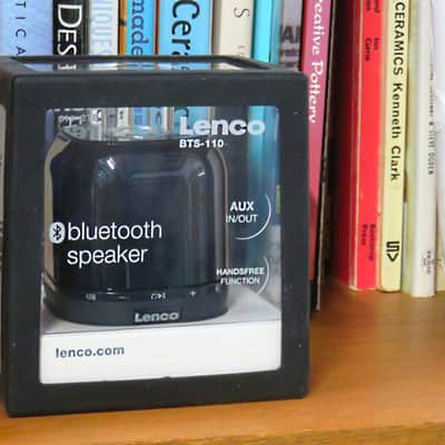 LENCO BTS-110 Bluetooth Speaker - New Old Stock image 4