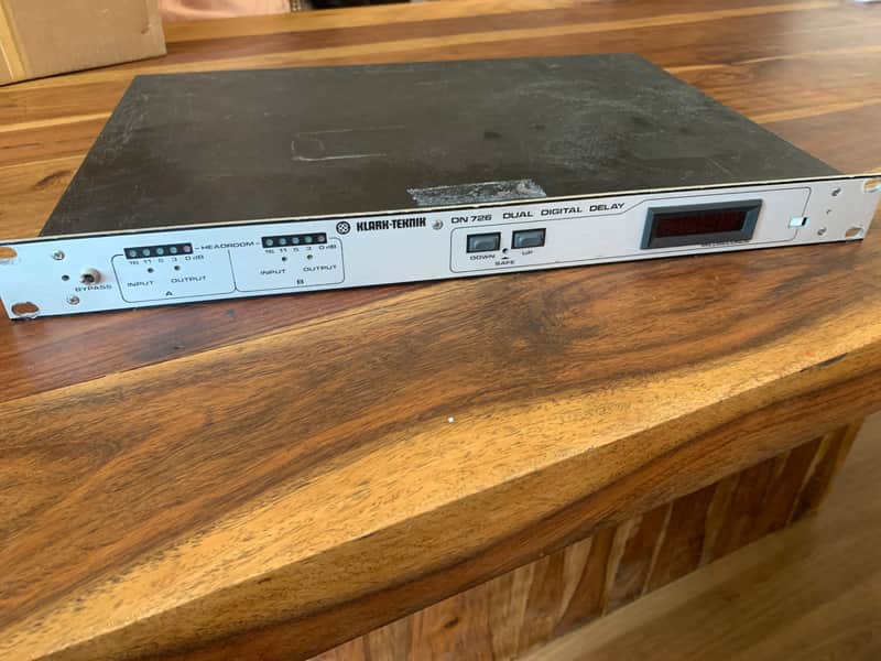 Klark Teknik DN 726 image 1
