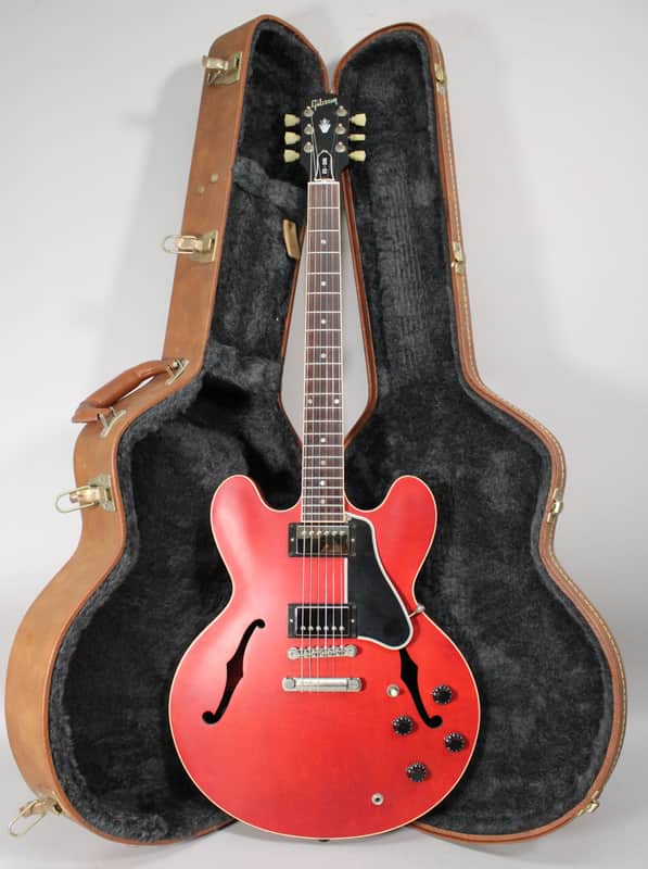 Gibson ES-335 2006年製 Memphis フィギュアドトップ Gibson ES-335
