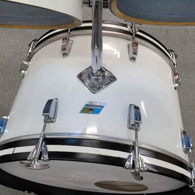 Ludwig Vintage 5-Piece Shell Pack with Concert Tom's 24/13/14/15/16 1970s - White image 13