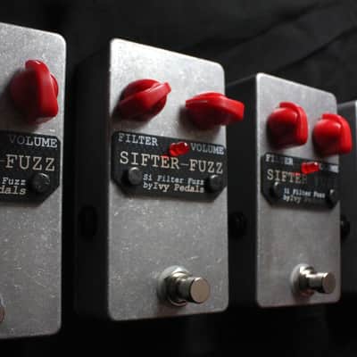 Ivy Pedals Sifter Fuzz - Silver/Red Si Filter Fuzz 2025 image 6