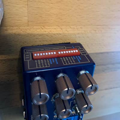 Chase Bliss Audio Thermae Analog Delay and Harmonizer 2018 - 2024 - Blue image 5