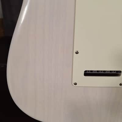 Fender American Ultra Luxe Vintage '50s Stratocaster 2025 - Present - White Blonde weighs 7.4 pounds image 13