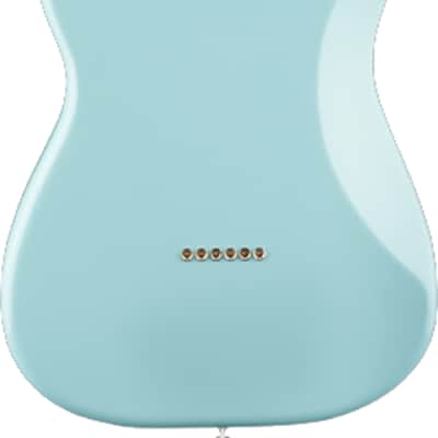 Fender Limited Edition Tom Delonge Stratocaster Rosewood Fingerboard Daphne Blue image 8