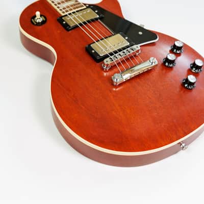 Gibson Les Paul Traditional Pro V Satin Mahogany Top 2020 - Satin Wine Red image 6
