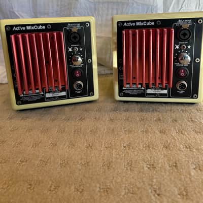 Avantone Audio Active MixCubes Powered Studio Monitors (Pair) image 4