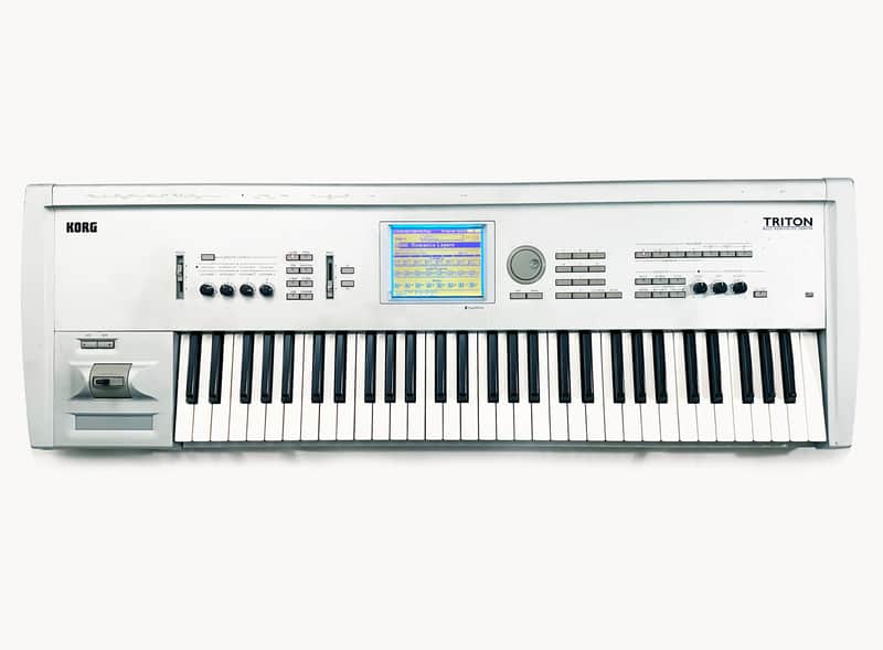 KORG Triton Classic 61 Synthesizer Workstation Made in JAPAN. Good Condition. Works Great !... image 1
