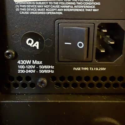 JBL EON610 2-Way 10” One Powered Speaker 2010s - Black image 8