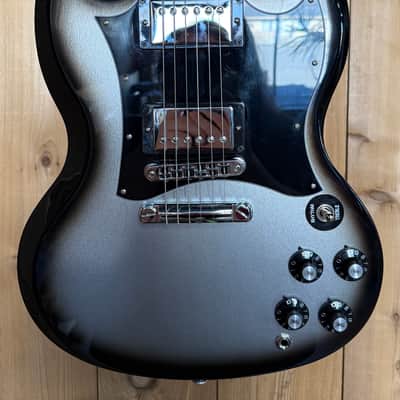 Gibson SG Standard 2023 - Silverburst w/ Shaller Tuners image 2