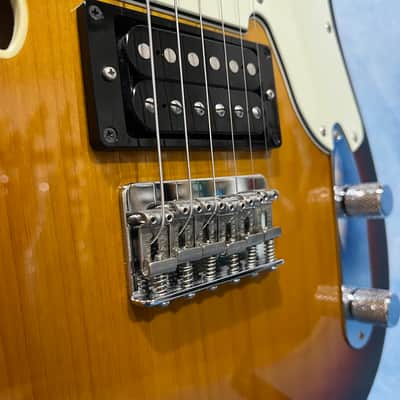 2011 Fender Pawn Shop '72 Semi-Hollow Sunburst w/ Shop Tags, Japan MIJ image 9