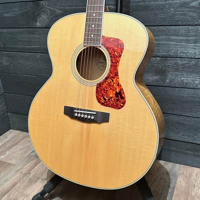 Guild F-250E Deluxe Blonde 6 String Acoustic Electric Guitar - Natural image 3