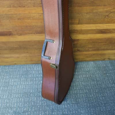 Vintage 1960s Harmony Kay Silvertone Gibson Chipboard Maroon Acoustic Guitar Case Clean Fits 37 x 14 x 4 Fits Parlor & Stella Models image 9