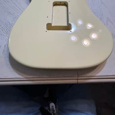 Fender American Stratoscaster ‘96 Body 1996 - Olympic white Gloss image 5