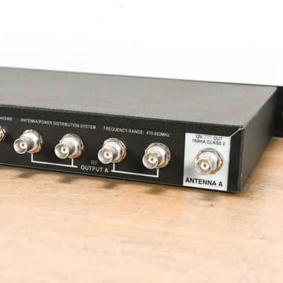 Shure UA844SWB Antenna Distribution System - 470-952 MHz (NO PSU) CG011SQ image 7