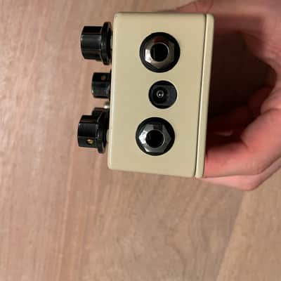 JHS Kodiak Tremolo image 2