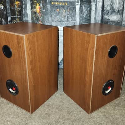 Infinity Vintage pair of Infinity Studio Monitor SM-62 Bookshelf speakers. 80s image 6