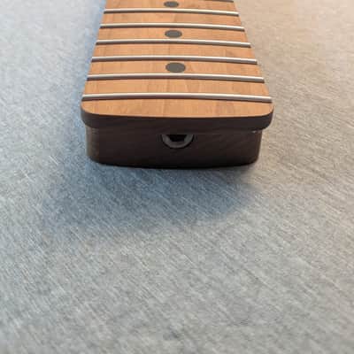 Warmoth Roasted Maple Stratocaster Neck, Clapton Profile, SS Frets image 2