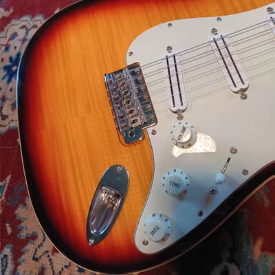 Fender Limited Edition Made in Japan Aerodyne Classic Stratocaster with Flame Maple Top 2019 - 3-Color Sunburst image 10