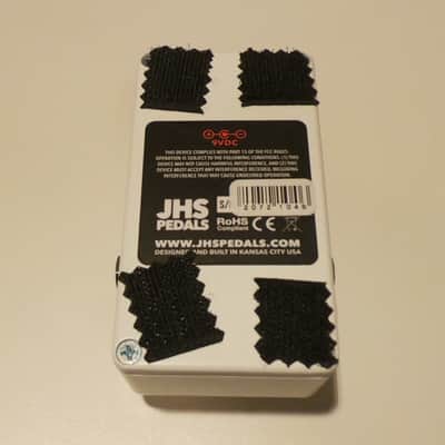 JHS 3 Series Distortion Pedal - WITH AC ADAPTER image 8