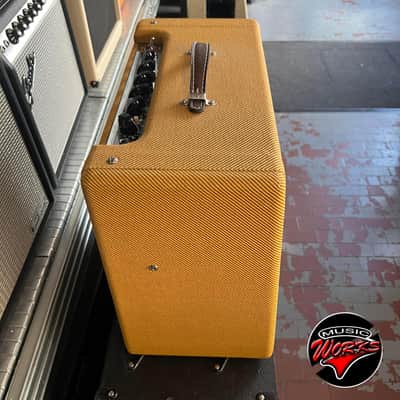 Fender   Blues Junior Ltd Tweed image 5