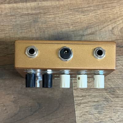 ProAnalog Devices Manticore Overdrive V2 2018 - Gold image 2
