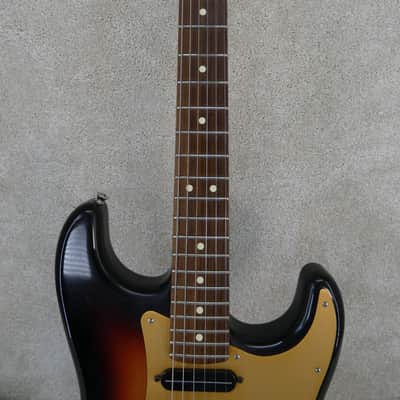 Fender MIM Stratocaster Sunburst Bill Lawrence Pickups w/GB image 3