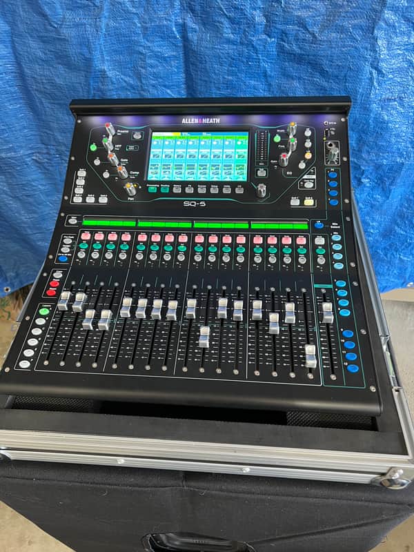 Allen & Heath SQ-5 48-Channel Digital Mixer/USB Interface 2017 - Present - Black image 1