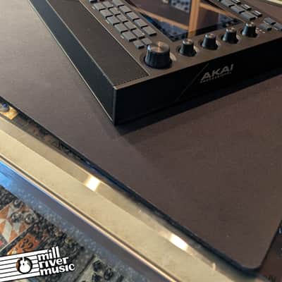 Akai MPC Live III – With Power Supply and USB Cable – Good Condition image 5