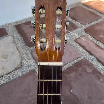 Guillermo Lluquet. Antigua guitarra Flamenca. image 3