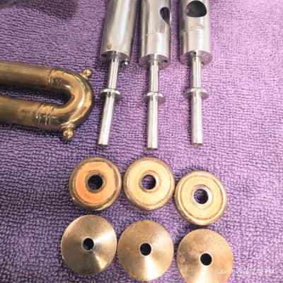 Frank Holton Collegiate cornet with rare Holton 70A mouthpiece image 17