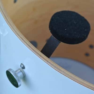 SUPER CLEAN! 1970's LUDWIG (Chicago) 16" CLASSIC WHITE CORTEX FLOOR TOM! RM112 image 4