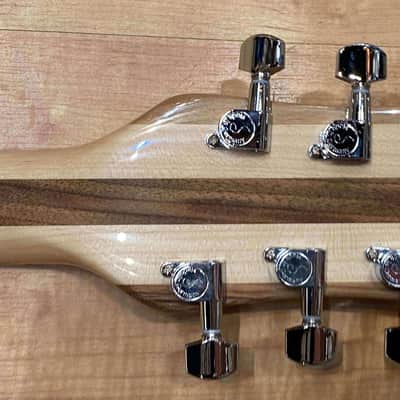 Rickenbacker 330 MG 6-String Electric Guitar MapleGlo (Natural) image 13