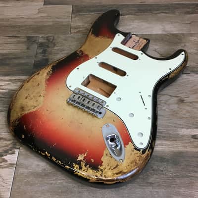 Made to Order - FRANCHIN Mercury guitar body Relic Aged Nitro Lacquer OVER METALLIC LEAF (Sunburst/ Black/ White/ Blue/ Green/ Yellow/ Red/ Pink/ Burgundy/ Purple/ Gold/ Silver/ Copper, etc.) Basswood Poplar Stratocaster-Strat-S-Style Made in Italy image 10