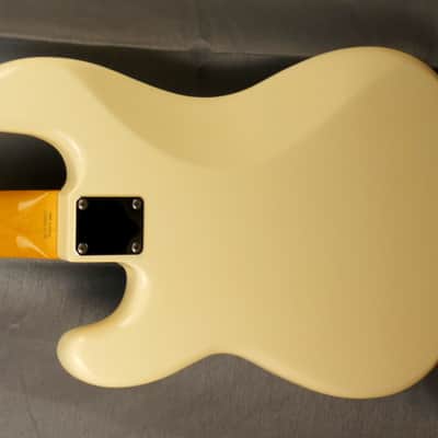 FENDER Precision Bass PB'62 2005 - VWhite - Japan Import image 5
